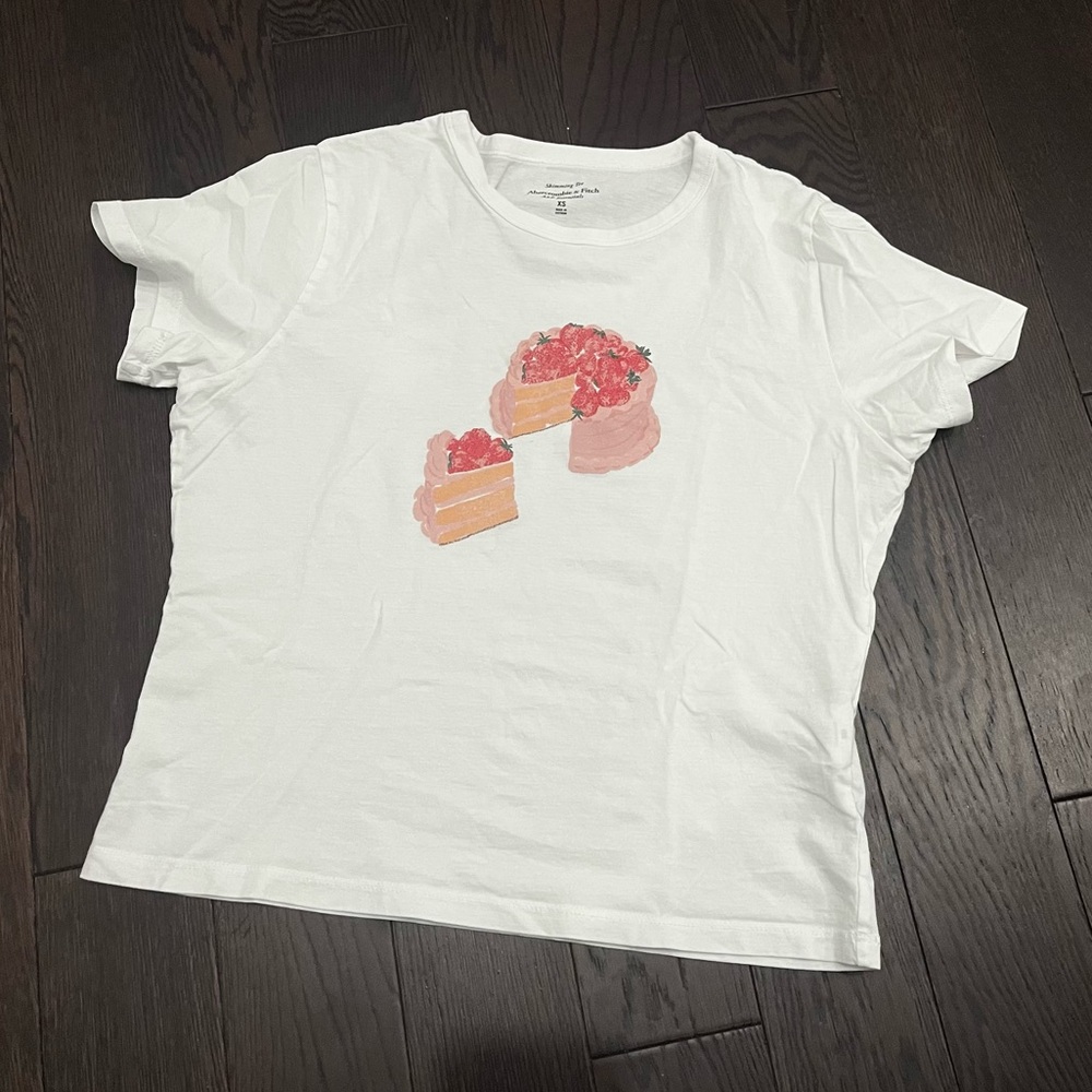 Abercrombie & Fitchburg skimming tee